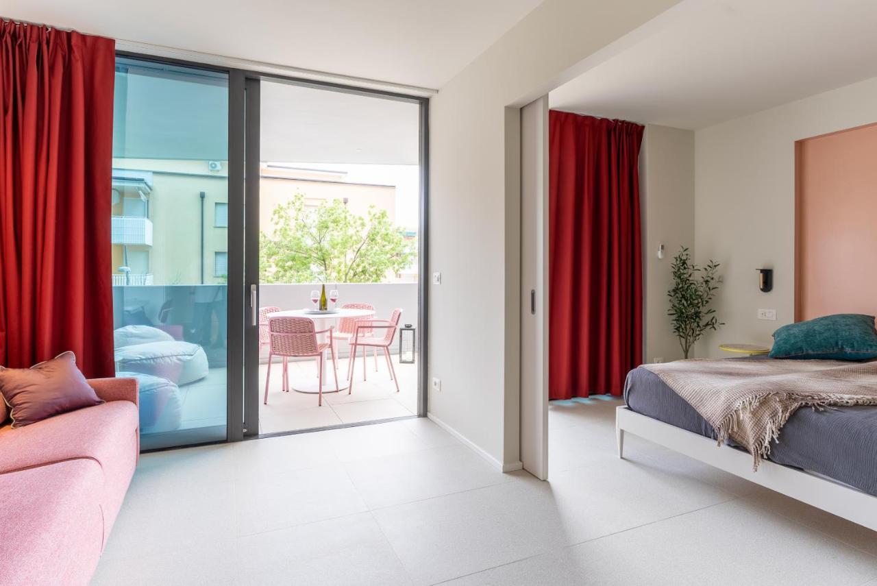 Aparthotel Zefiro Com Design, Large Terrace, Bike, Near Beach And Thermal Градо Экстерьер фото