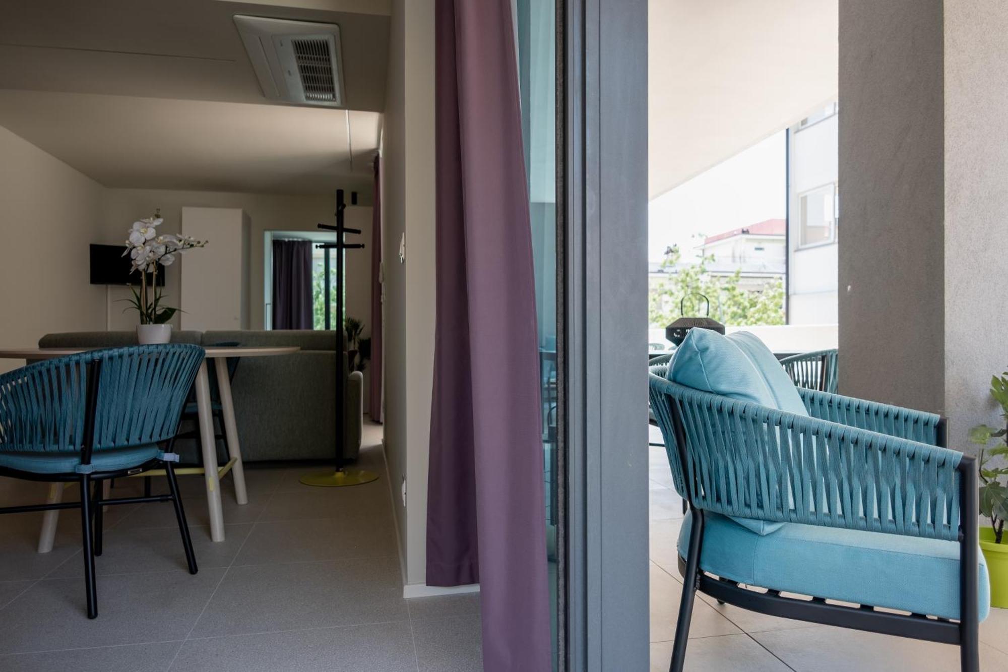 Aparthotel Zefiro Com Design, Large Terrace, Bike, Near Beach And Thermal Градо Экстерьер фото